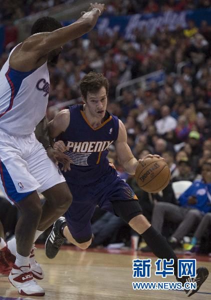 维尼修斯社媒晒照庆祝胜利，姆巴佩点赞评论：BIG 7