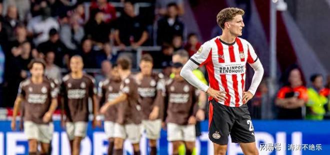 每体：佩尼亚平静地完成了一场比赛，他试图不受外界影响