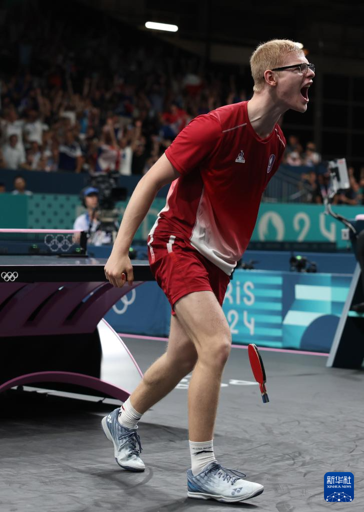 [图]意甲-弗格森、多夫比克破门 罗马2-0客胜莱切